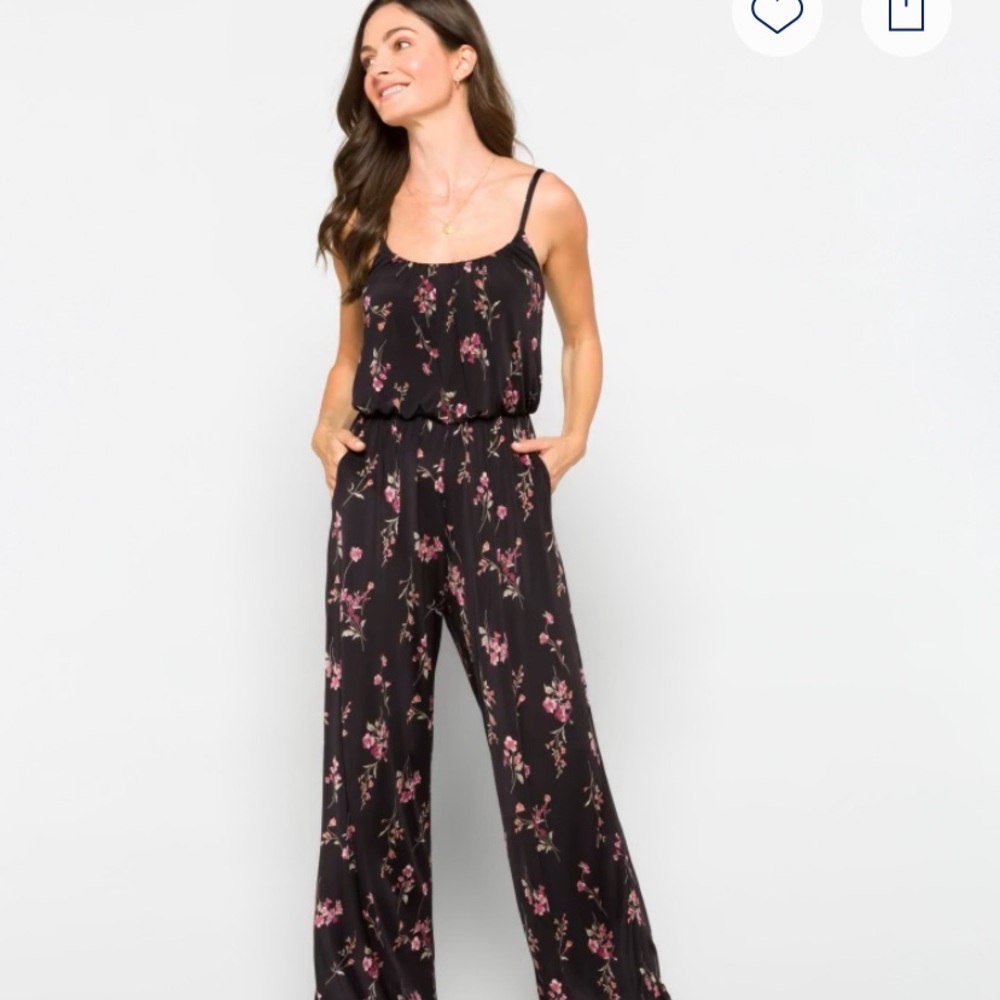 Women’s jumpsuit - Kaleigh. Size medium.